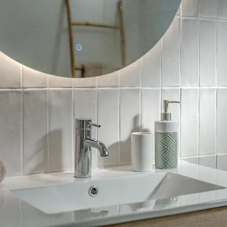 Apartamento Cliff Haven Sea View - Adults Only