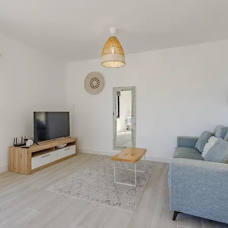 Cliff Haven Sea View - Adults Only Apartamento