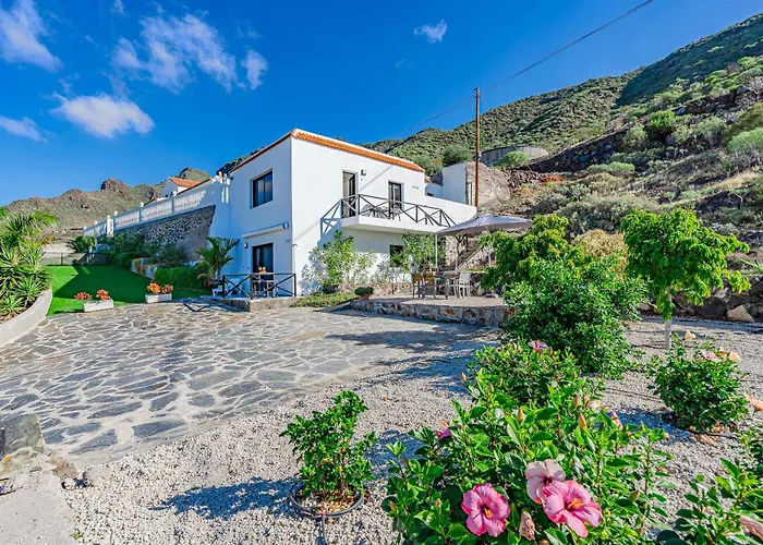 My Pride Sea View - Adults Only *